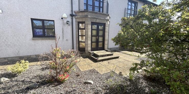 11 Worbey Place, Longforgan